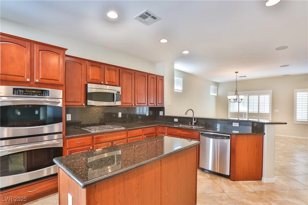 2229 Suffron Hills, Henderson, NV 89044
