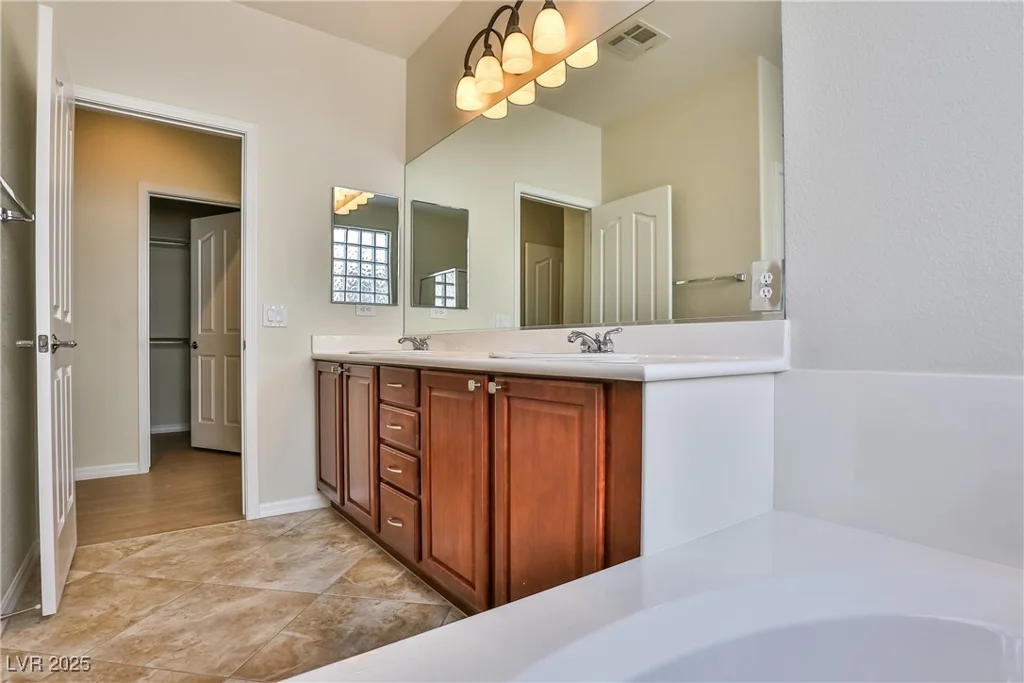 2229 Suffron Hills, Henderson, NV 89044