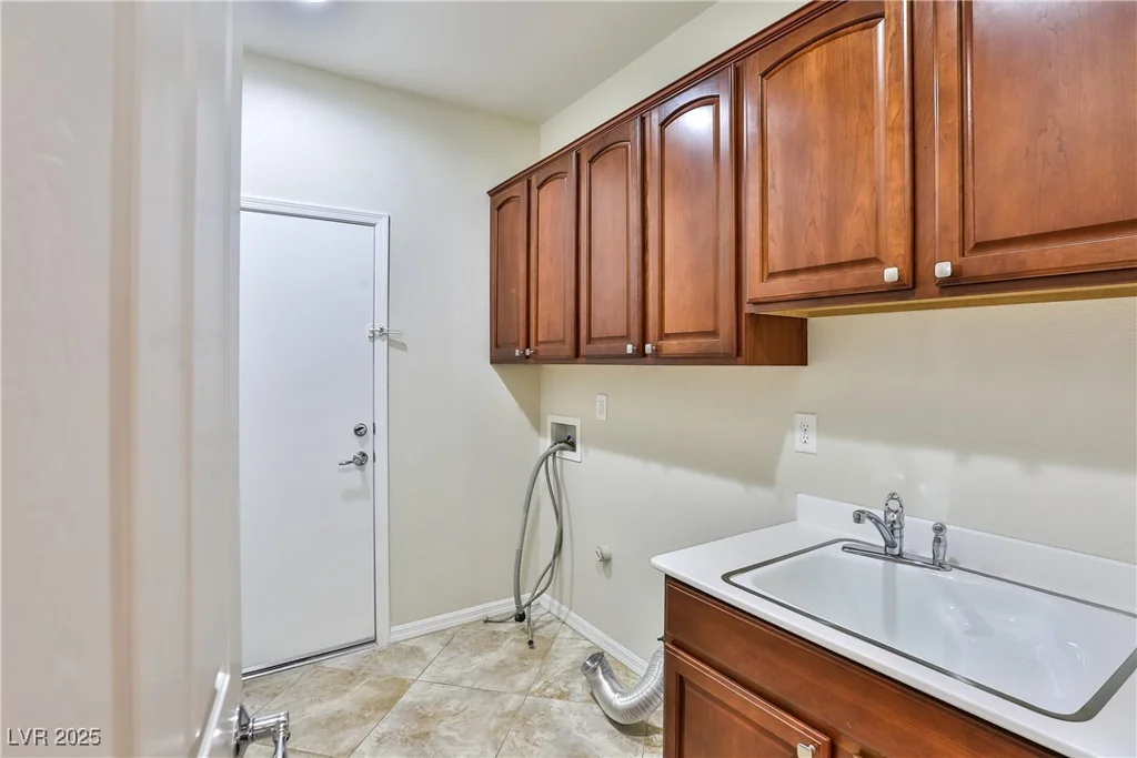 2229 Suffron Hills, Henderson, NV 89044