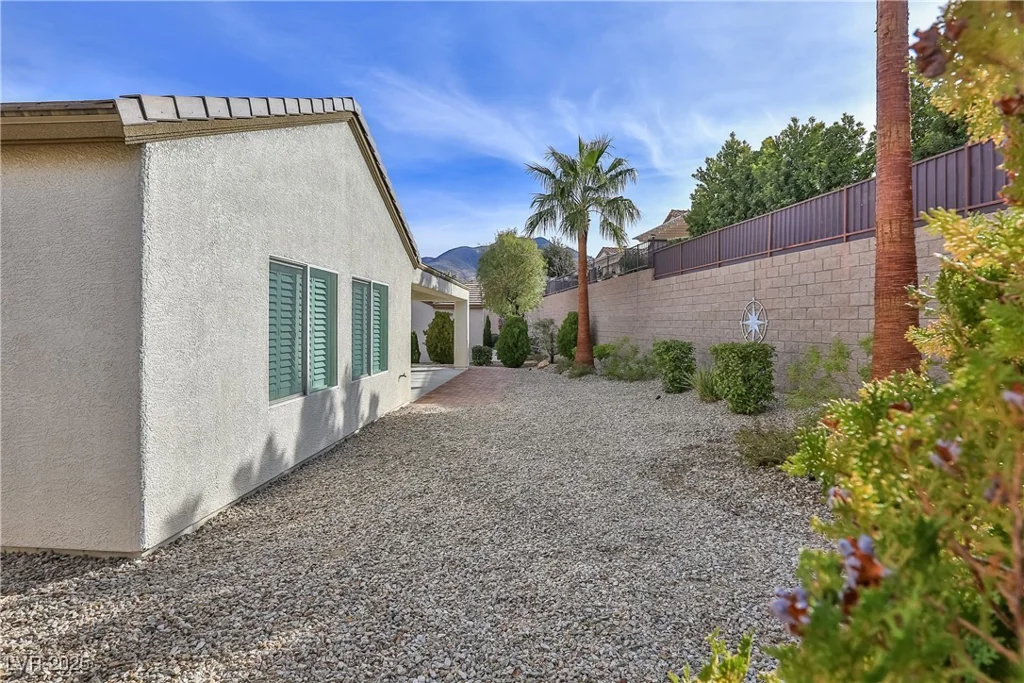 2229 Suffron Hills, Henderson, NV 89044
