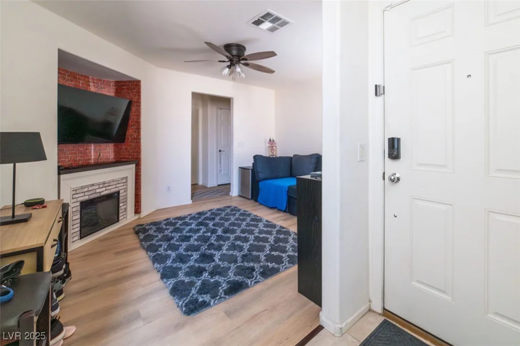 9105 Captivating, Las Vegas, NV 89149