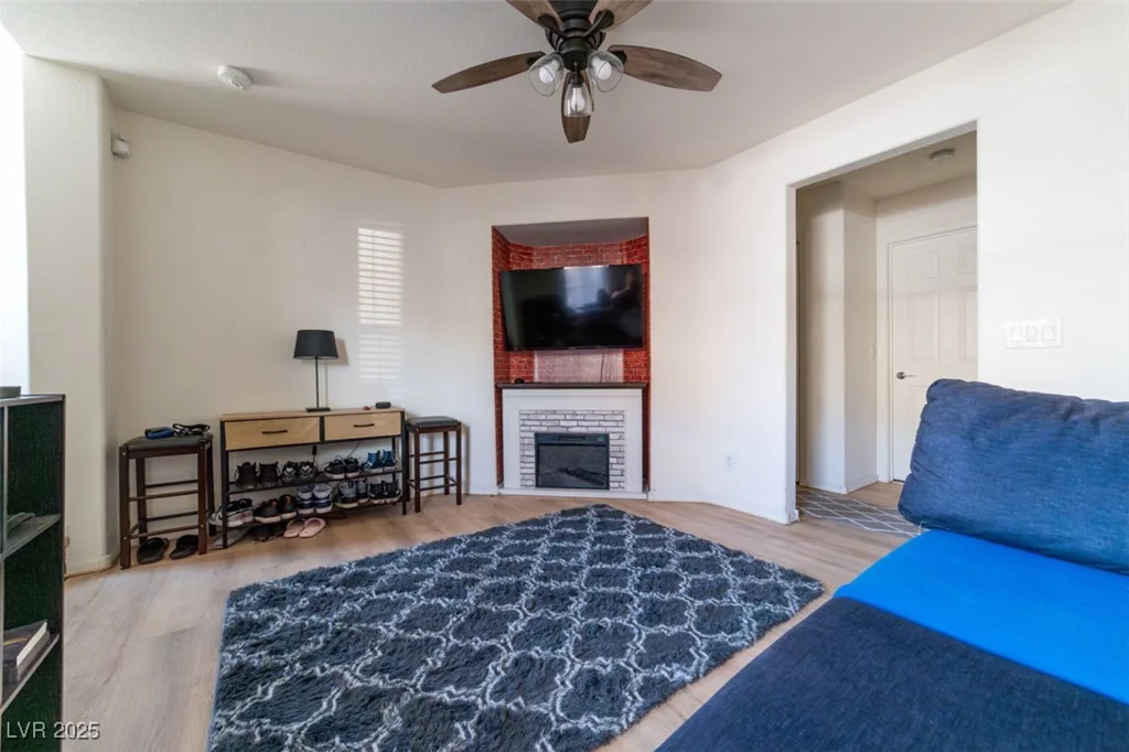 9105 Captivating, Las Vegas, NV 89149