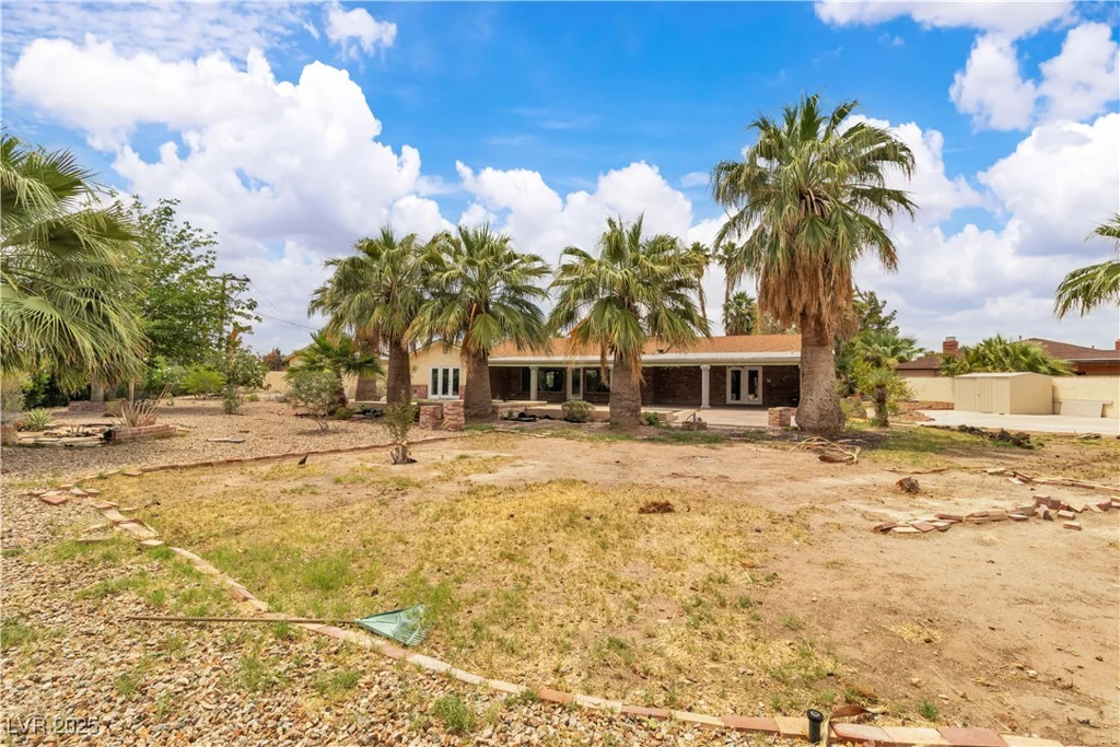 4678 Saddle, Las Vegas, NV 89119