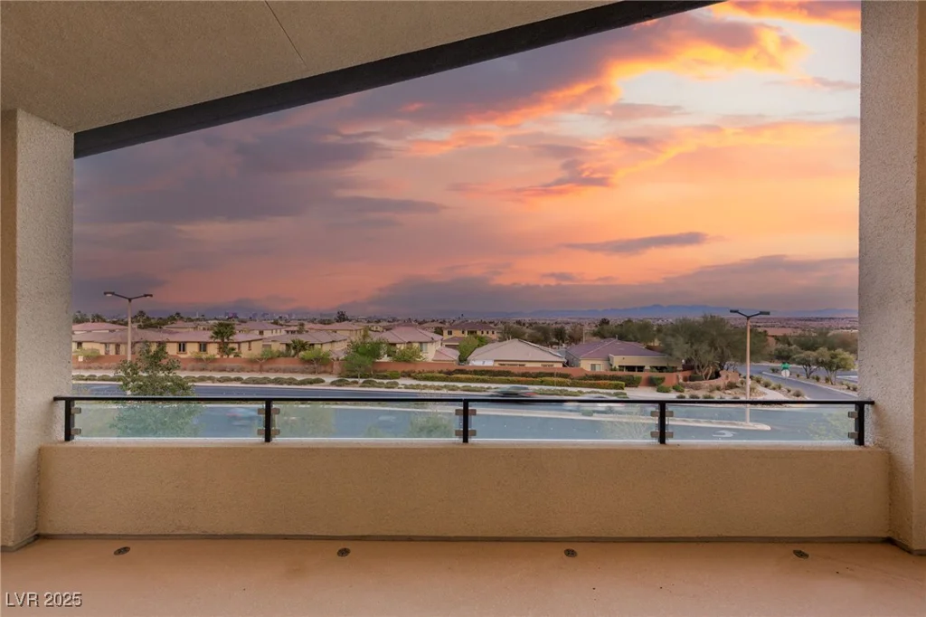 10655 Patina Hills, Las Vegas, NV 89135