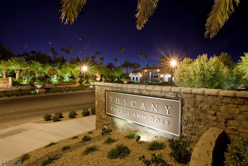 677 Viale Machiavelli, Henderson, NV 89011