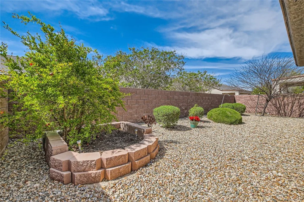 2409 Garganey, North Las Vegas, NV 89084