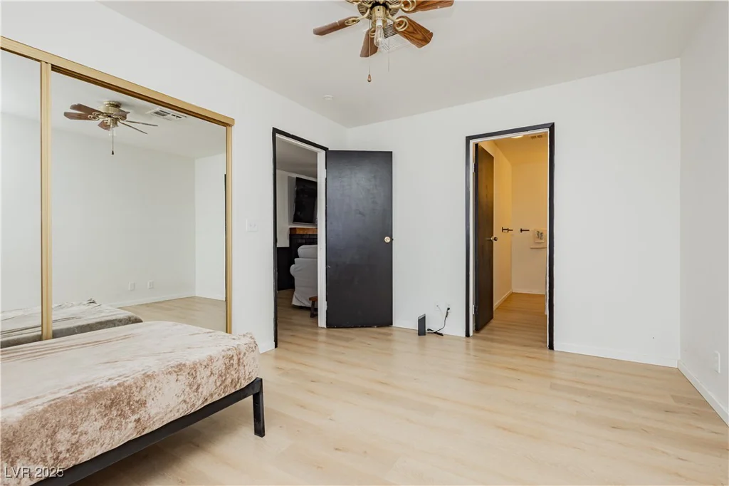 1315 Chatsworth, Las Vegas, NV 89142