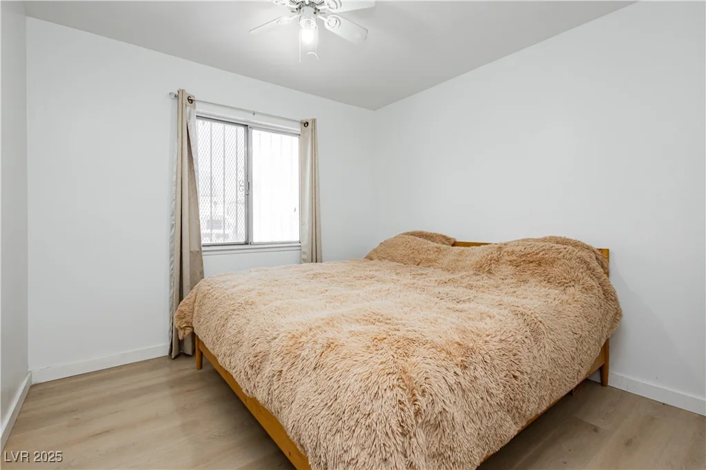 1315 Chatsworth, Las Vegas, NV 89142