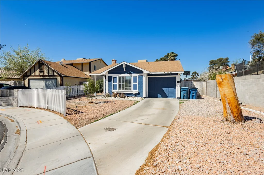 1315 Chatsworth, Las Vegas, NV 89142