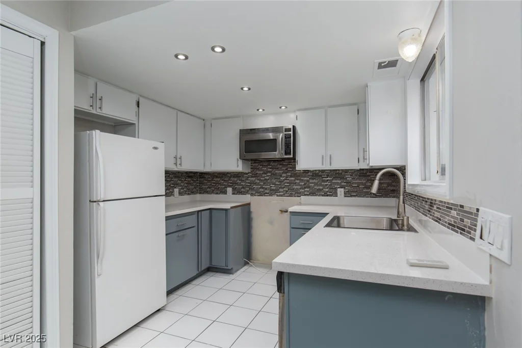 257 Lamb, Las Vegas, NV 89110