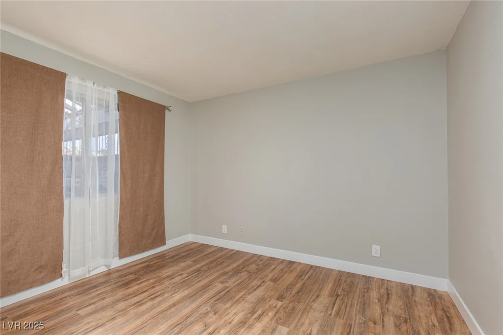 257 Lamb, Las Vegas, NV 89110