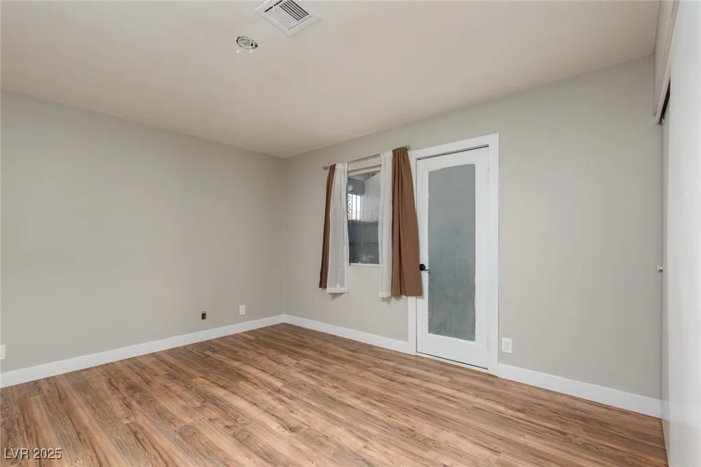 257 Lamb, Las Vegas, NV 89110