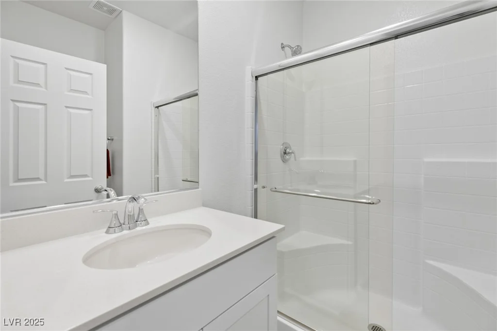 10165 Canyon Mantle, Las Vegas, NV 89166