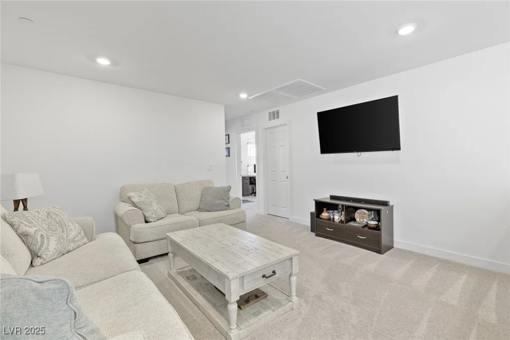 10165 Canyon Mantle, Las Vegas, NV 89166