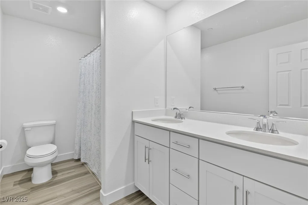 10165 Canyon Mantle, Las Vegas, NV 89166