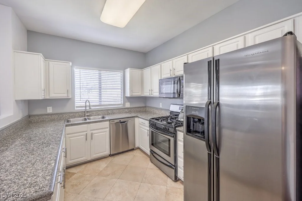 5250 Rainbow, Las Vegas, NV 89118