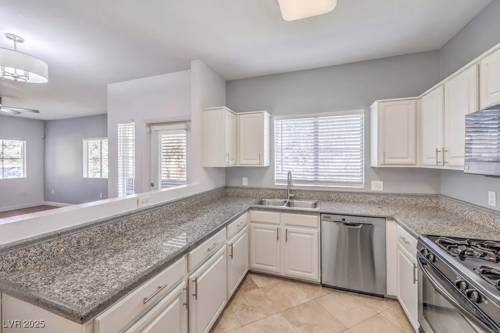 5250 Rainbow, Las Vegas, NV 89118