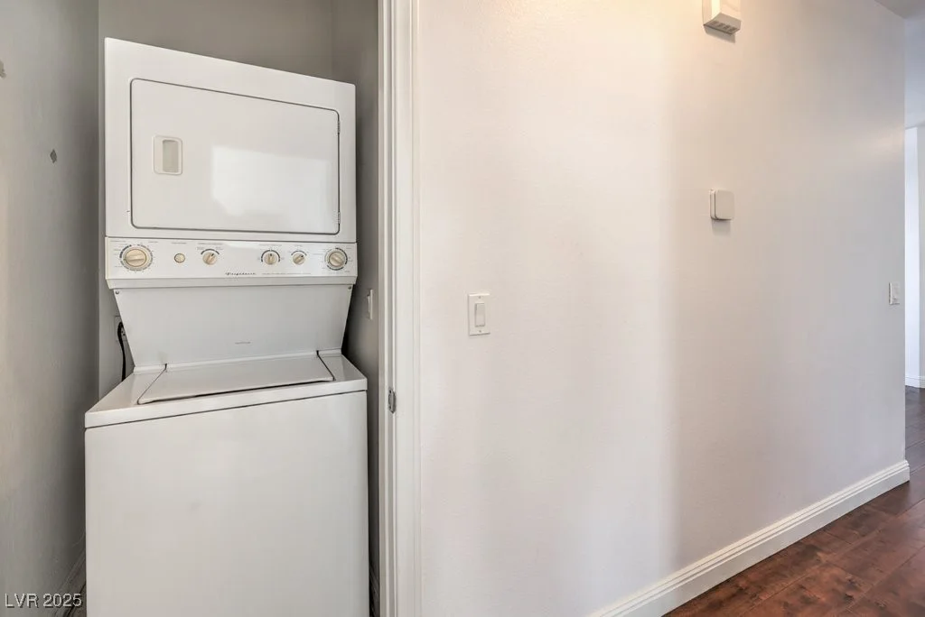 5250 Rainbow, Las Vegas, NV 89118
