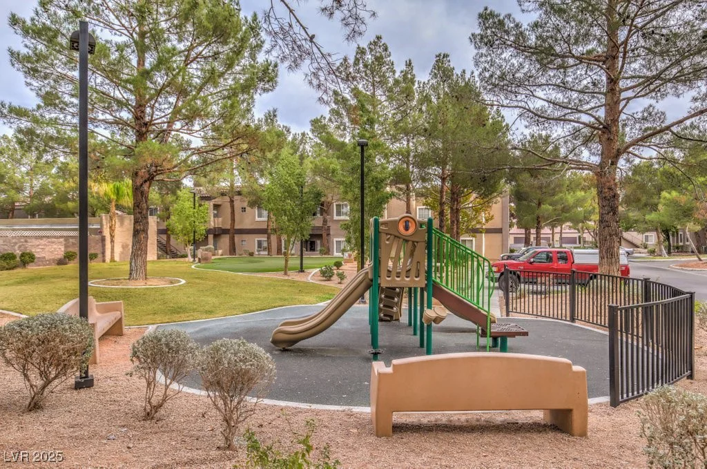 5250 Rainbow, Las Vegas, NV 89118