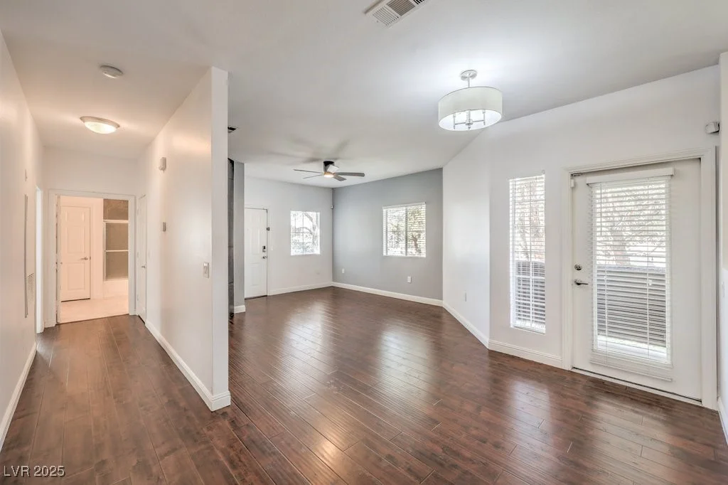 5250 Rainbow, Las Vegas, NV 89118