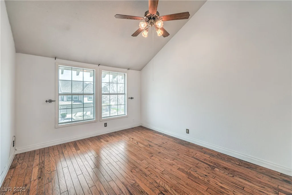 4043 Chalfont, Las Vegas, NV 89121