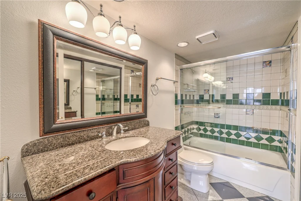 4043 Chalfont, Las Vegas, NV 89121