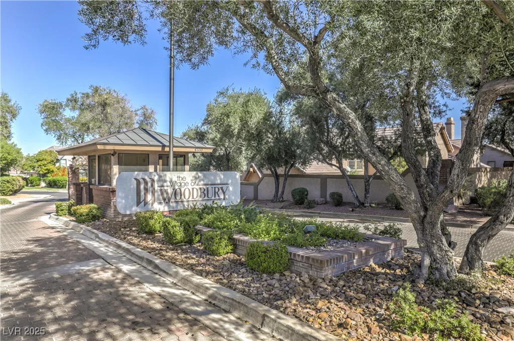 4043 Chalfont, Las Vegas, NV 89121
