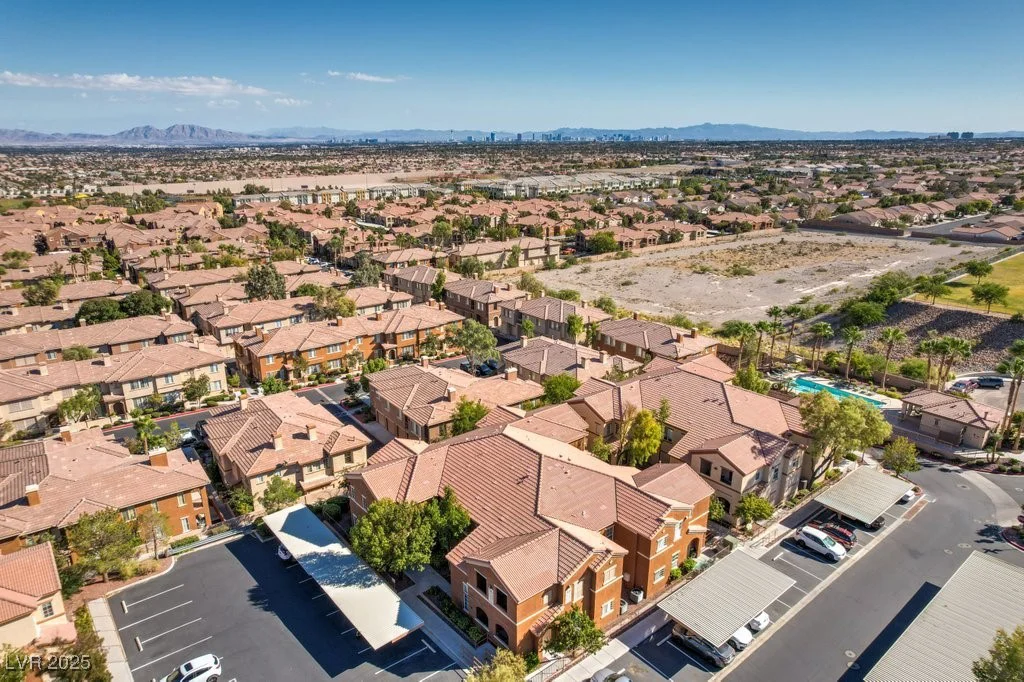 3920 Legend Hills, Las Vegas, NV 89129