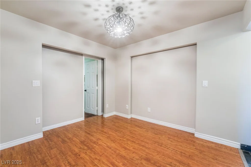 6213 Burgundy, Las Vegas, NV 89107