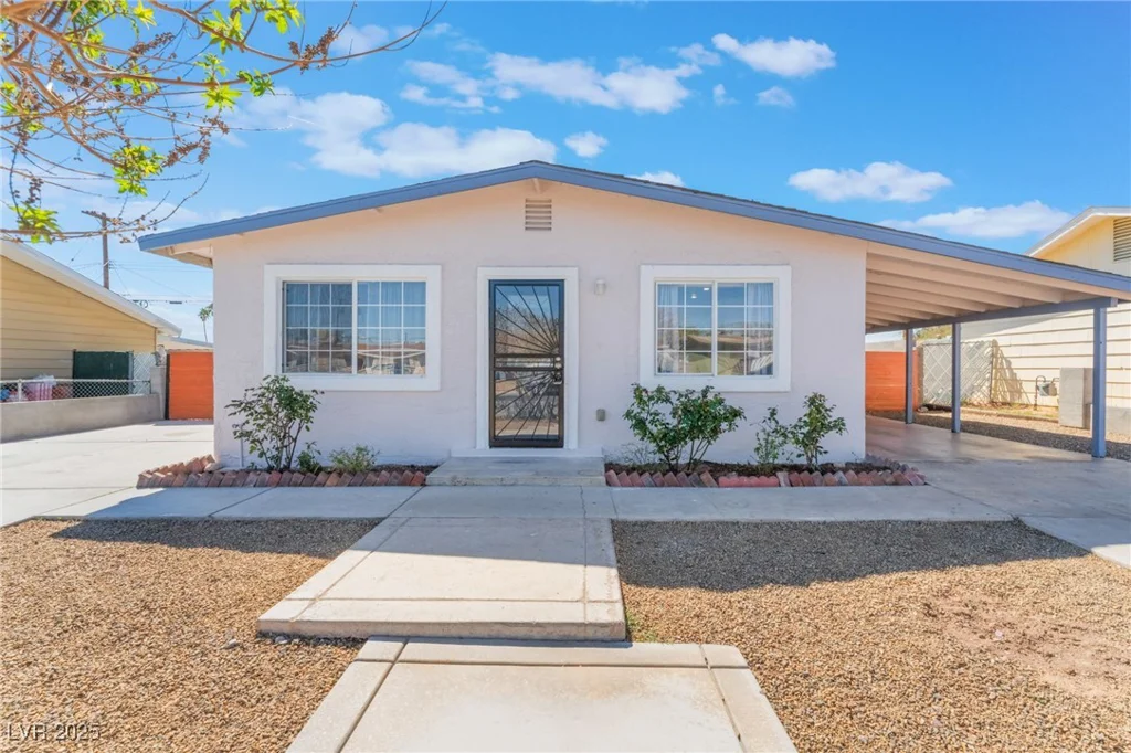6213 Burgundy, Las Vegas, NV 89107
