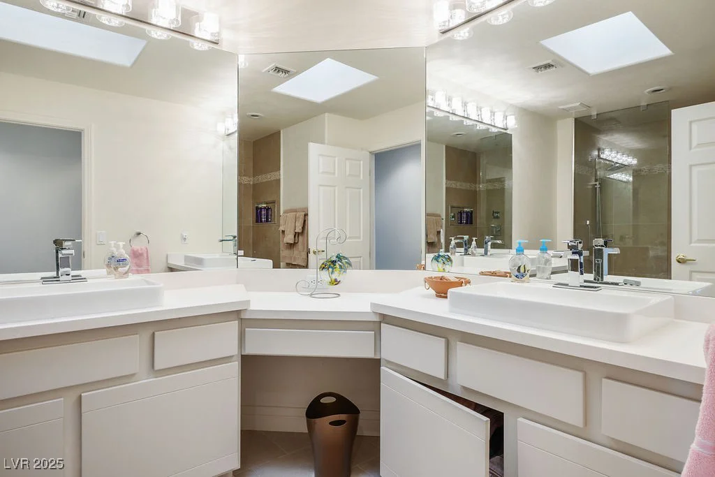 2729 Echo Mesa, Las Vegas, NV 89134