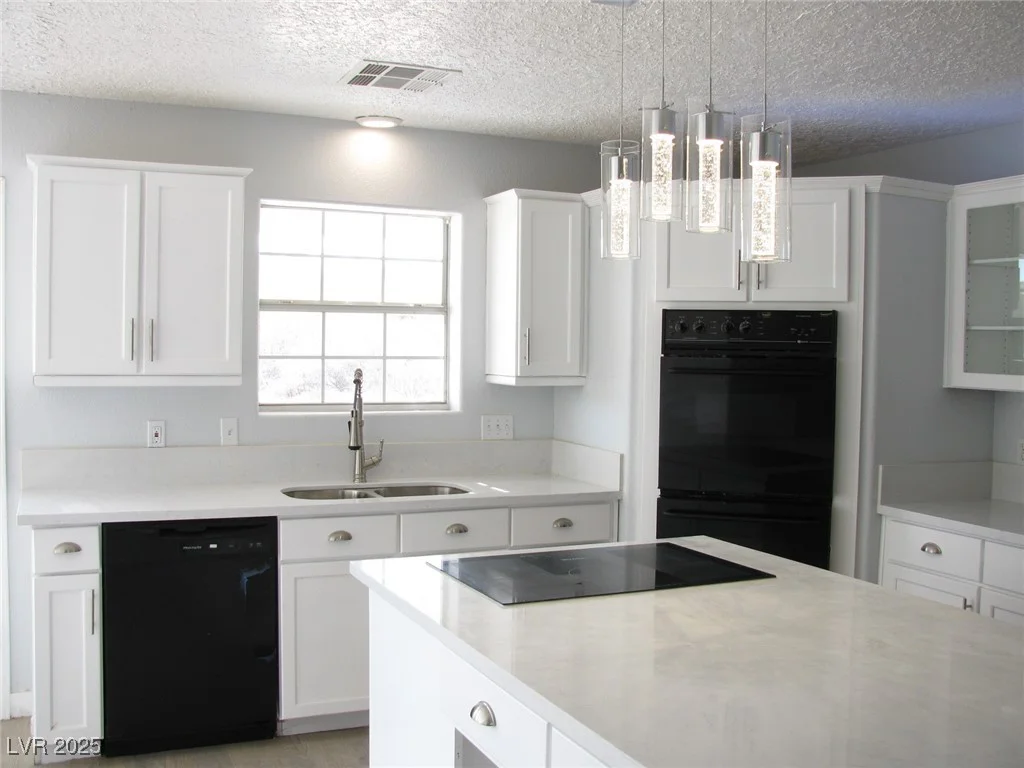 861 McMurray, Pahrump, NV 89060