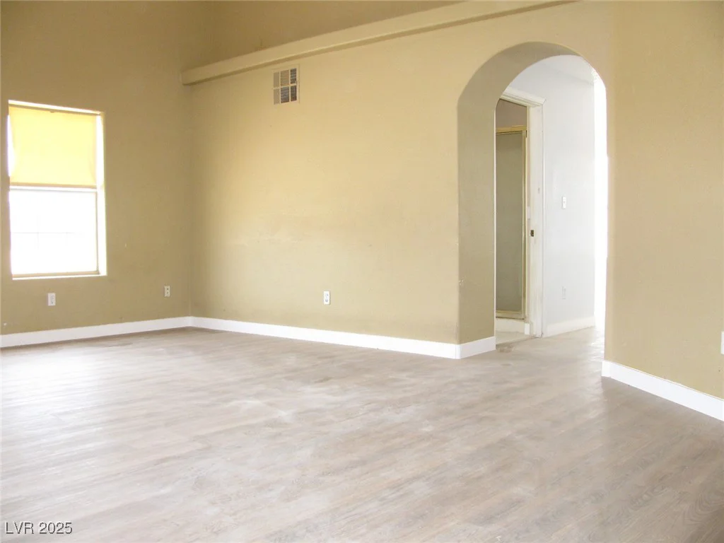 861 McMurray, Pahrump, NV 89060