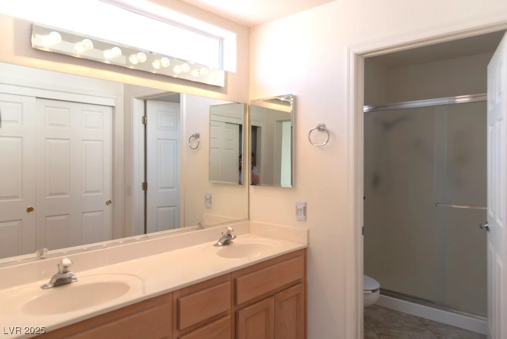 11009 Hawk Valley, Las Vegas, NV 89134