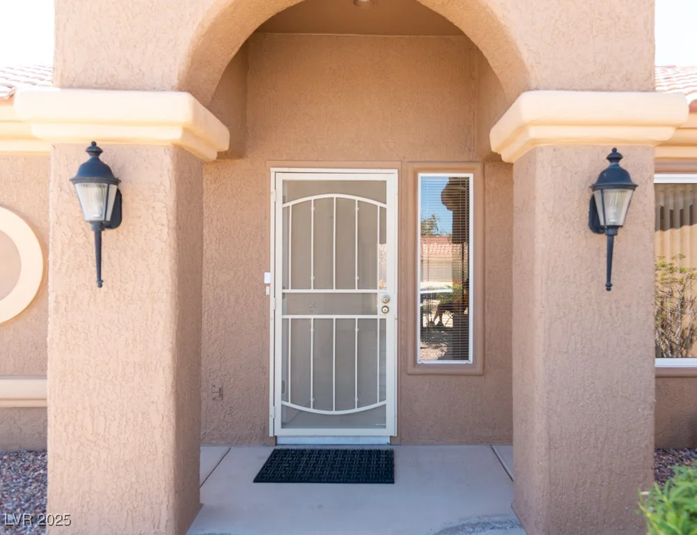 11009 Hawk Valley, Las Vegas, NV 89134