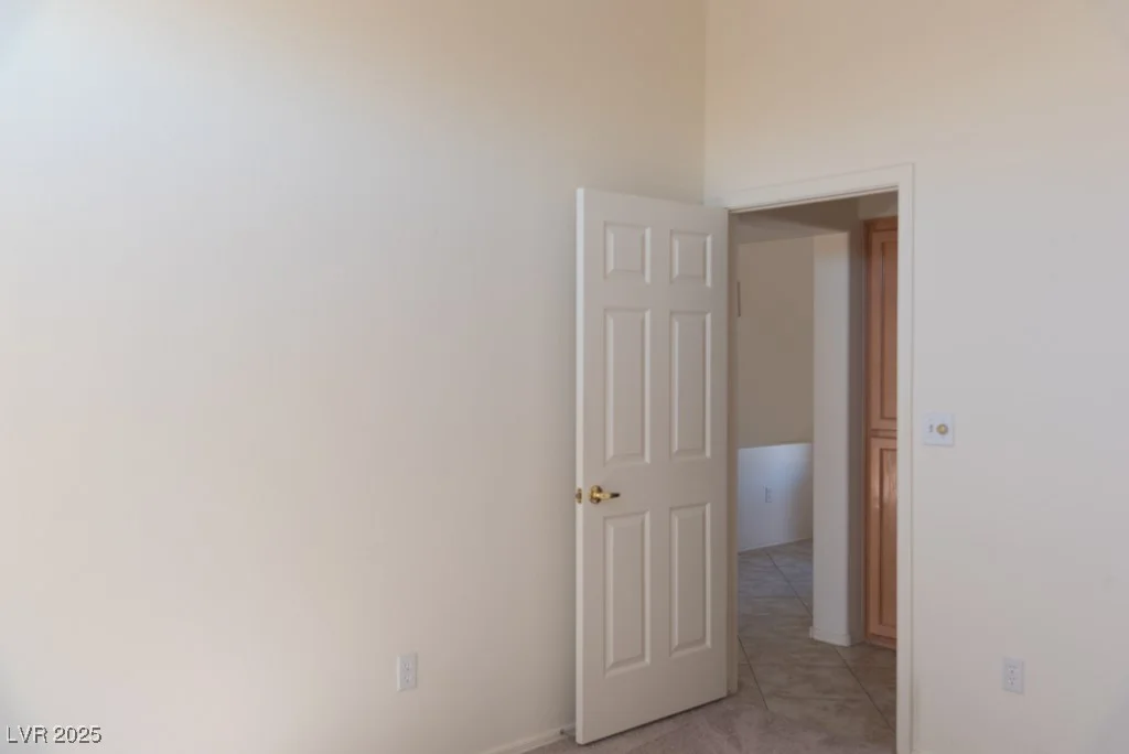 11009 Hawk Valley, Las Vegas, NV 89134