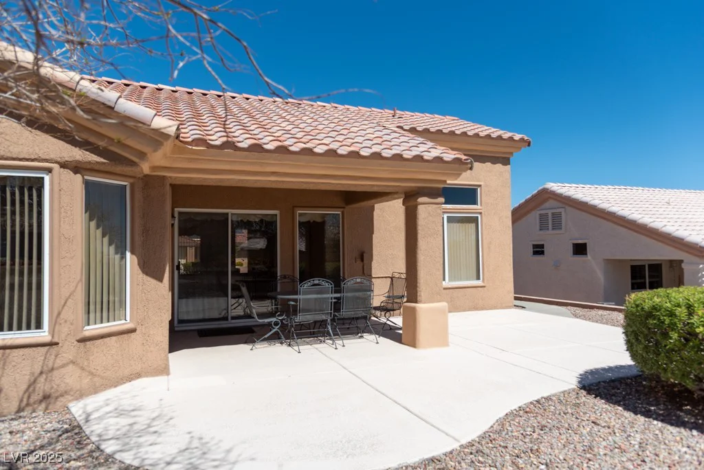 11009 Hawk Valley, Las Vegas, NV 89134