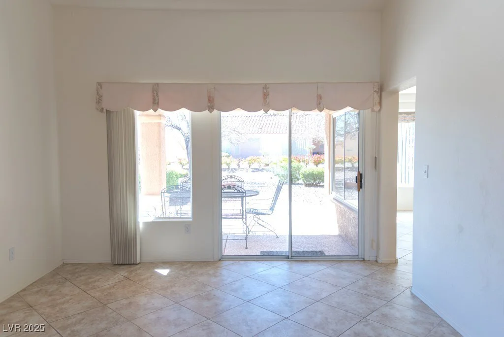 11009 Hawk Valley, Las Vegas, NV 89134