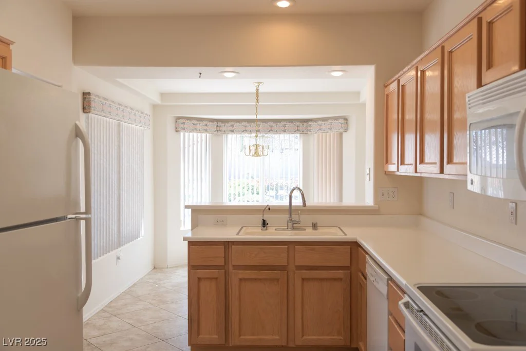 11009 Hawk Valley, Las Vegas, NV 89134