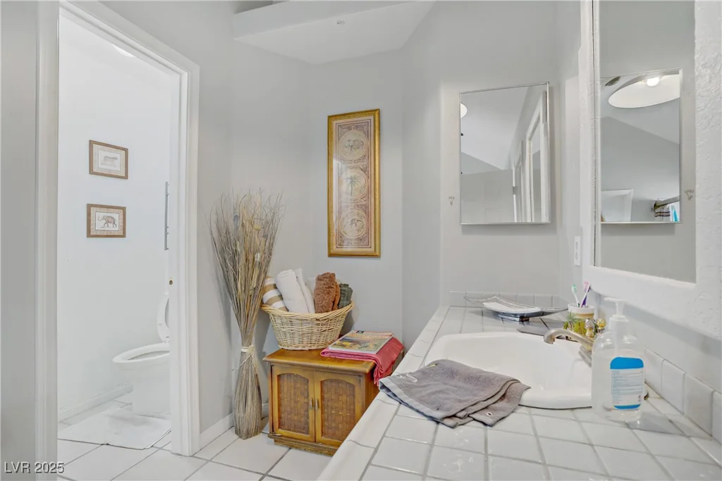 4838 Tioga, Las Vegas, NV 89149