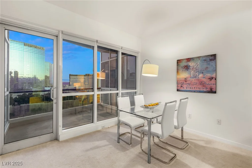 4575 Dean Martin, Las Vegas, NV 89103