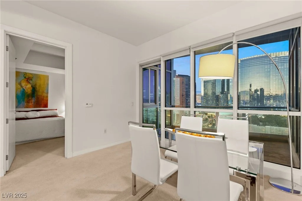 4575 Dean Martin, Las Vegas, NV 89103