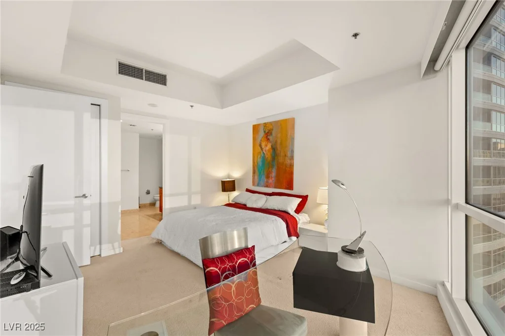 4575 Dean Martin, Las Vegas, NV 89103
