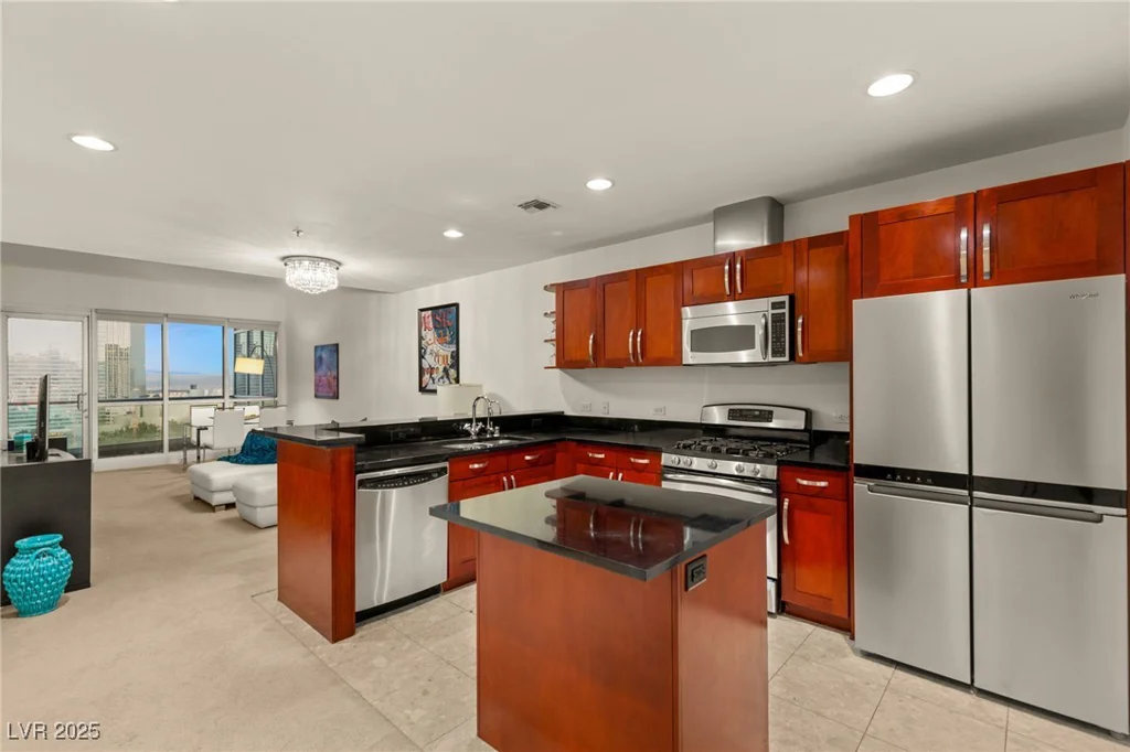 4575 Dean Martin, Las Vegas, NV 89103