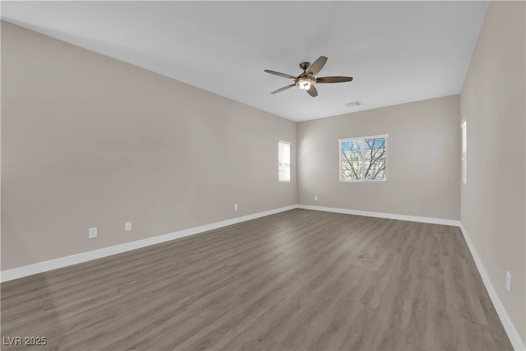 5832 Sleepy Willow, Las Vegas, NV 89148