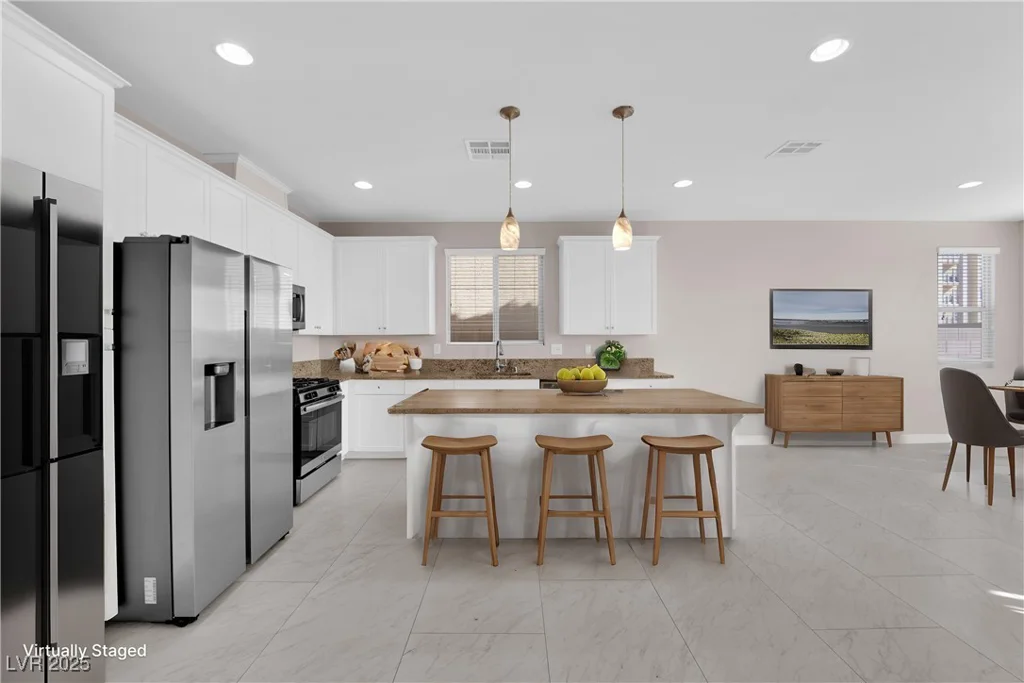 5832 Sleepy Willow, Las Vegas, NV 89148