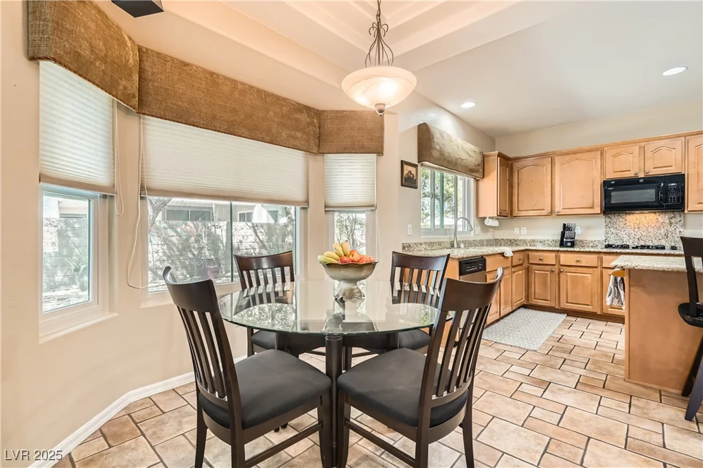 2021 Evansdale, Henderson, NV 89052