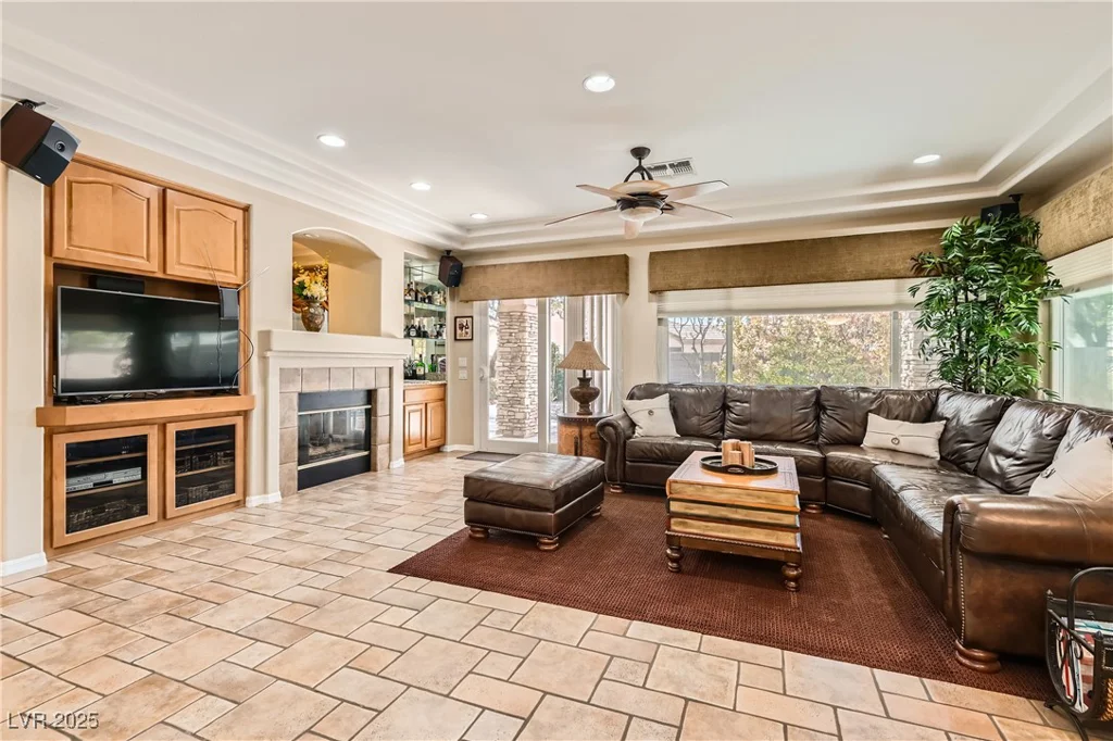 2021 Evansdale, Henderson, NV 89052
