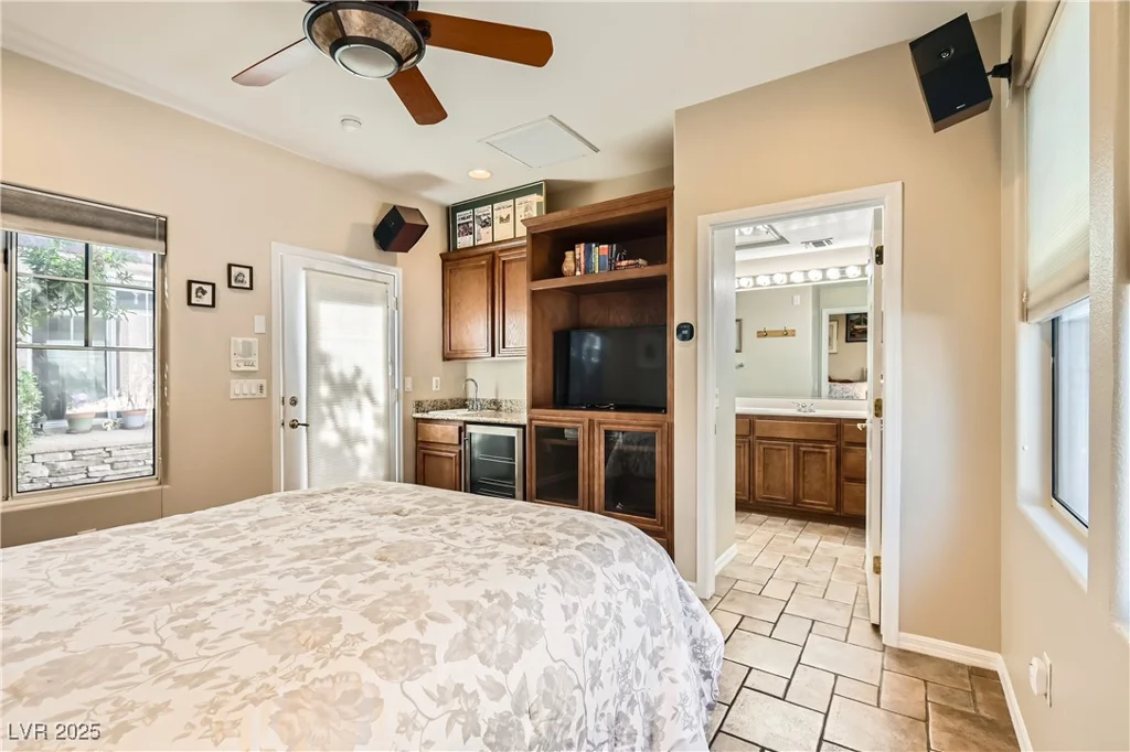 2021 Evansdale, Henderson, NV 89052