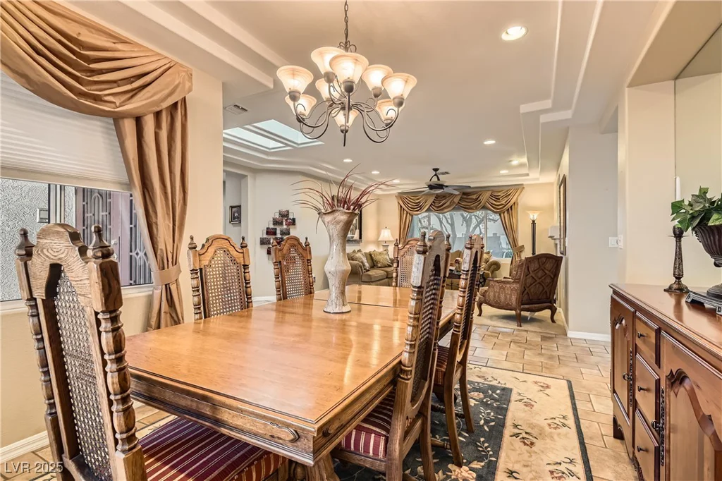 2021 Evansdale, Henderson, NV 89052